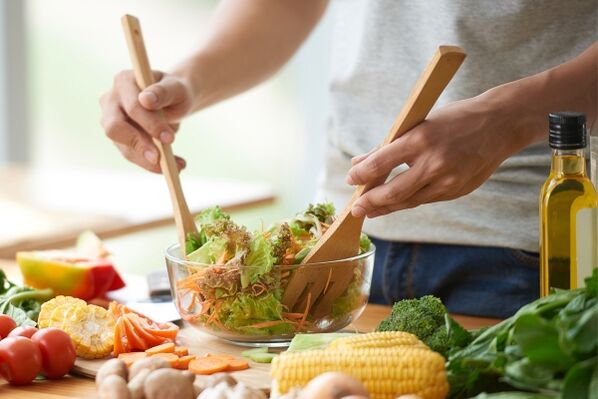 cook a vegetable salad for prostatitis